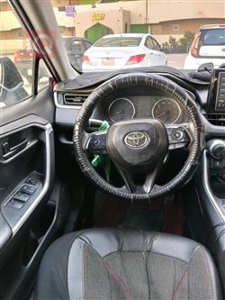 تۆیۆتا ڕاڤ 4